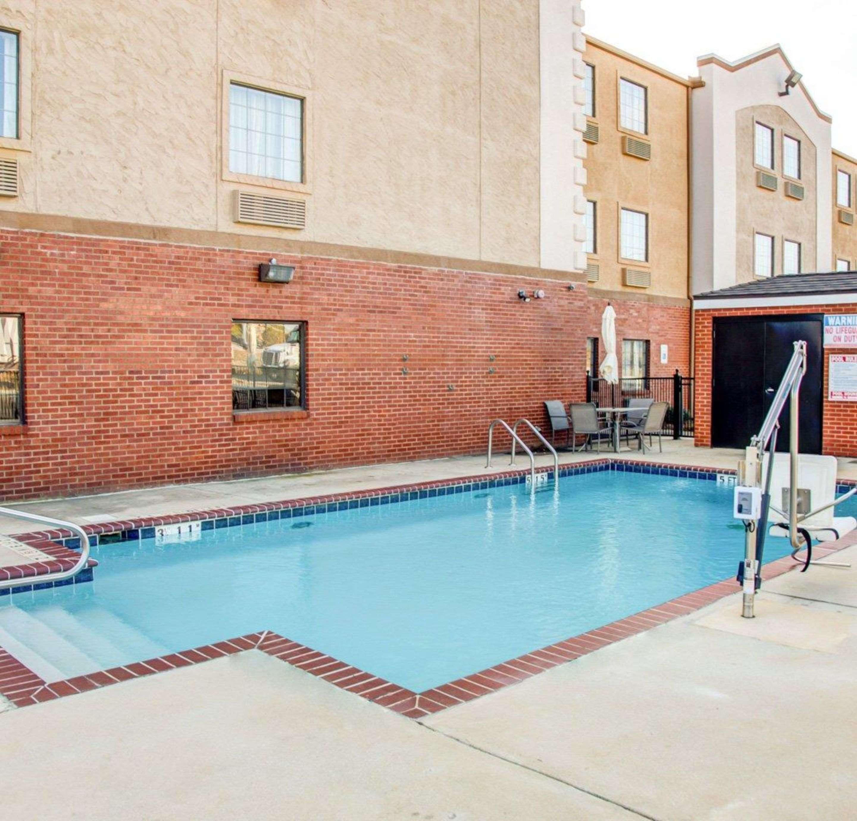 Comfort Inn Bessemer Extérieur photo